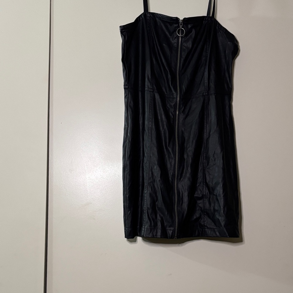 Aeropostale Black Garment